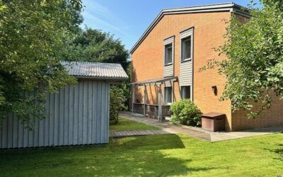 Garath – modernisiertes Zweifamilien-Reihenendhaus auch als Einfamilienhaus nutzbar